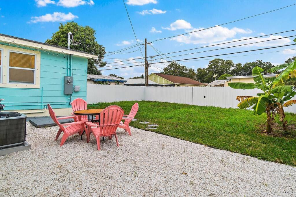 Quaint Gulfport Beach Bungalow St. Petersburg Exteriér fotografie